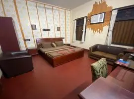 吉套房旅馆 
