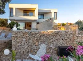 Vila Oliva i Terakota