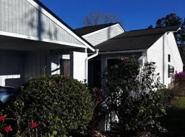 Stylish Apt Near Lego& DisneyLand