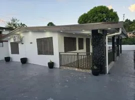 Roylux Apartments