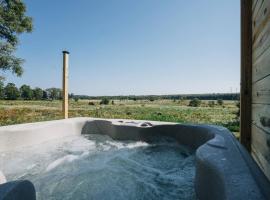 Field of Dreams Tiny Home，位于班戈的酒店