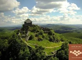 Macskakő Vendégház