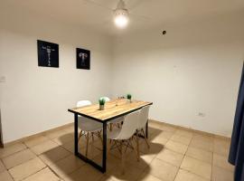 Tu estadía en ZONA CÉNTRICA Resistencia, Chaco，位于雷西斯膝西亚的酒店