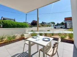 1 Bedroom Lovely Apartment In Muzillac