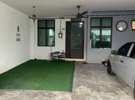 Spacious 2-Storey Home