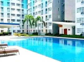 MC suites 2 Bedrooms condotel Staycation Davao City, Near davao airport SMX Sm lanang, Near Samal, Abreeza,Dusit, Azuela cove, sasa port, walking distance to sasa wharf