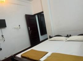 Krishna Gopuram Lodge，位于古鲁瓦尤尔的酒店
