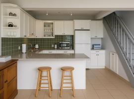 BluEdge Villa VIP Resort Access，位于Tortola的酒店