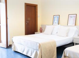 Hotel Katia，位于奥托纳的酒店