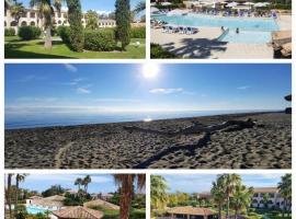 Cozy 2-room beachfront Résidence Sognu Di Mare Casa Serenita，位于林古泽塔的酒店