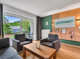 STANMA Lodge Braunlage - Naturpartments am Fluss mit Sauna und Bergblick，位于布劳恩拉格的木屋