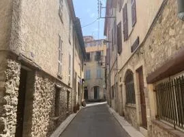 appartement avec patio vielle Antibes