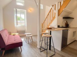 Joli studio chaleureux dans le centre de Bazas，位于巴扎斯的酒店