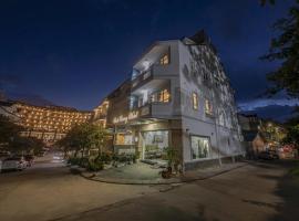 B&iacute;ch Phương HOTEL，位于大叻的Spa酒店