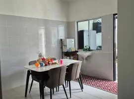 KOTA TINGGI homestay