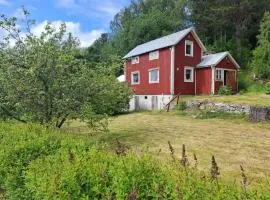 !Angebot bis Ende September! Rotes Schwedenhaus für Familien und Hunde