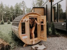 Scenic Bright - Sauna - Fire - 20 min Tremblant，位于La Conception的酒店