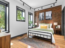 Loft Condo Free Parking,MIT,Harvard,TD Garden，位于萨默维尔的酒店