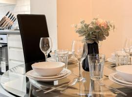 1-Bedroom flat with small garden & Paid Parking in Finsbury Park, Highbury，位于伦敦的酒店