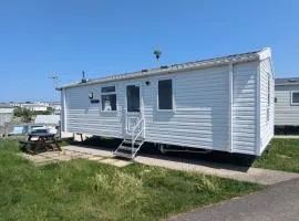 Pet-Free Swift Burgundy Family Holiday Home at Littlesea Holiday Park, Weymouth
