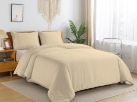 Hotel Grand Claytone Near Delhi Airport