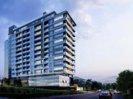 Laurell Hills suites 3,2,1 And Studio Apartment