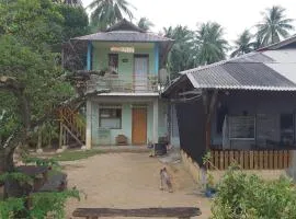 Bunda Homestay and Garden Warung