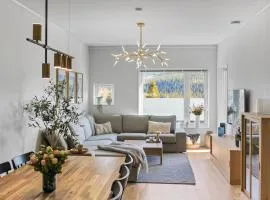 NEW Scenic Family Stay in Tegefjäll Hike & Relax