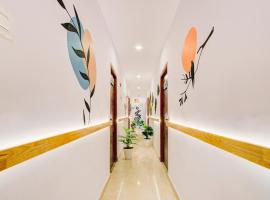 Townhouse Casa Grand，位于瓦朗加尔的酒店