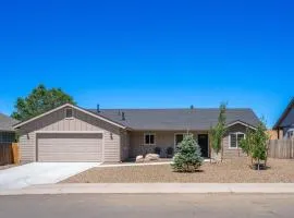 Travelers Paradise, 3BR House Near Route 66 and Grand Canyon