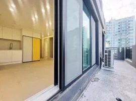 Luxury Terrace House