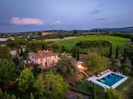 VILLA LA MONARCA 16, Emma Villas