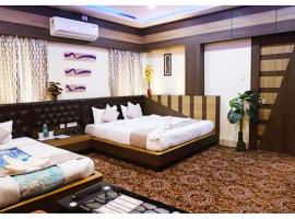 Hotel Janvi International Inn Muzaffarpur With Best Facility And AC OR NON AC Both Room，位于穆扎夫法尔普尔的酒店