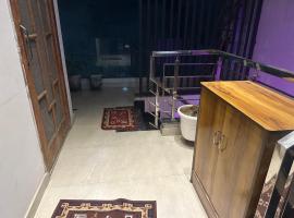 Best home stay 3 Bedroom 2 bathroom，位于阿姆利则的酒店