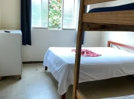 Hotel econômico no centro para 4 pessoas