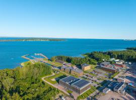 RS Noatun，位于霍尔滕的海滩酒店