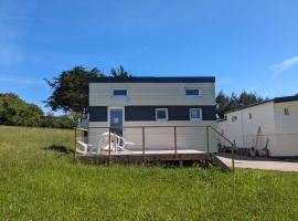 Tiny House proche de la plage sans draps ni serviettes，位于Plévenon的豪华帐篷