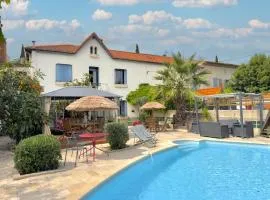 LE PETIT CLOS