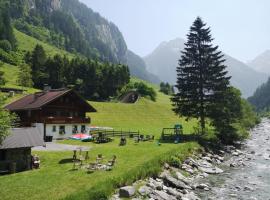 Holiday Home Farm Eben by Interhome，位于金兹灵的酒店