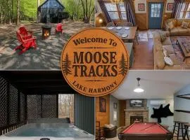 Moose Tracks Cabin Hot Tub 5 Min to Slopes