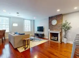 Roomy 1-bedroom - Faneuil Hall And Quincy Market