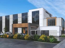 TownePlace Suites by Marriott Niagara Falls Canada，位于尼亚加拉瀑布的酒店