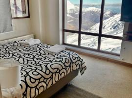Amazing Ski in out-apartment 8 PAX, condominio CERRO PINTOR，位于圣地亚哥的酒店