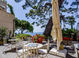 Uliveto Saglietto Agriturismo Poggi Apartments，位于因佩里亚的酒店