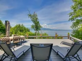 Lakefront Getaway with Hot Tub about 14 Mi to Schweitzer