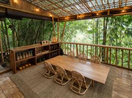 Nysa Forest Sanctuary，位于贾蒂卢维的酒店