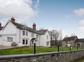 Maesbangor Farmhouse