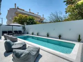 Atico, Luxury Pool Apartments