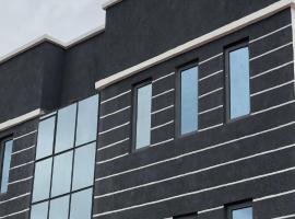 Crystal Eyo Apartments，位于Kubwa的酒店