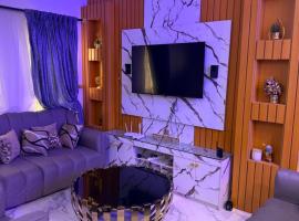 Comfortable stay at RCCG Camp Mowe 2 Bedroom Bungalow Retreat，位于Mowe的酒店